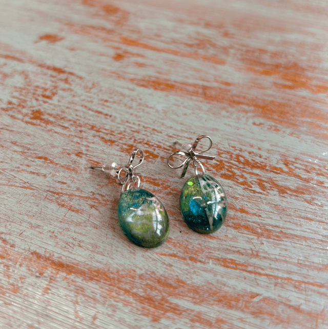 Spiderweb and Bow Stud Earrings 