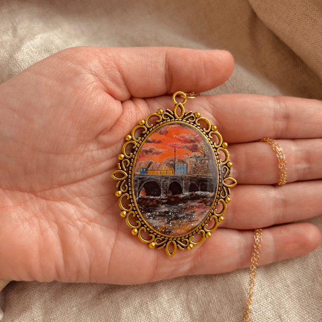 Cardigan Necklace