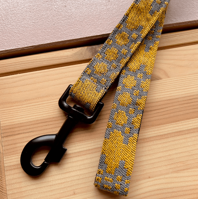 Moose & Co Welsh Tapestry Blanket Design Dog Lead - Mustard and Grey