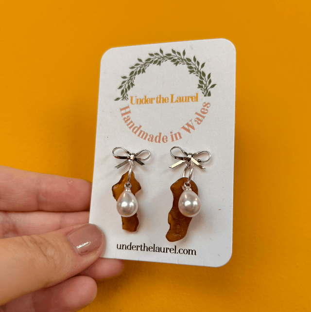 Brown Sea Glass Stud Earrings with Pearls