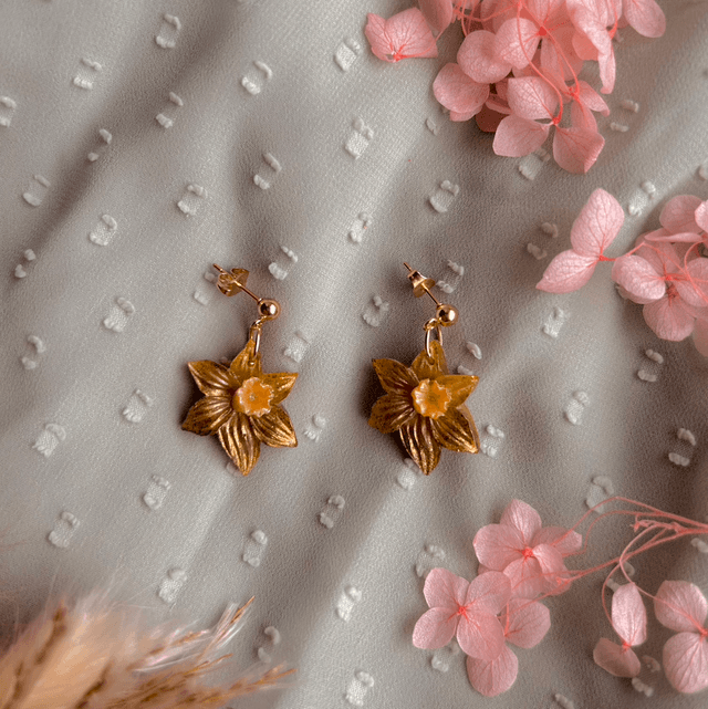 Golden Daffodil Stud Earrings