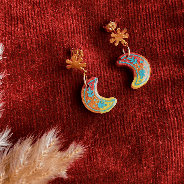 Dainty Floral Moon Earrings with Flower Studs