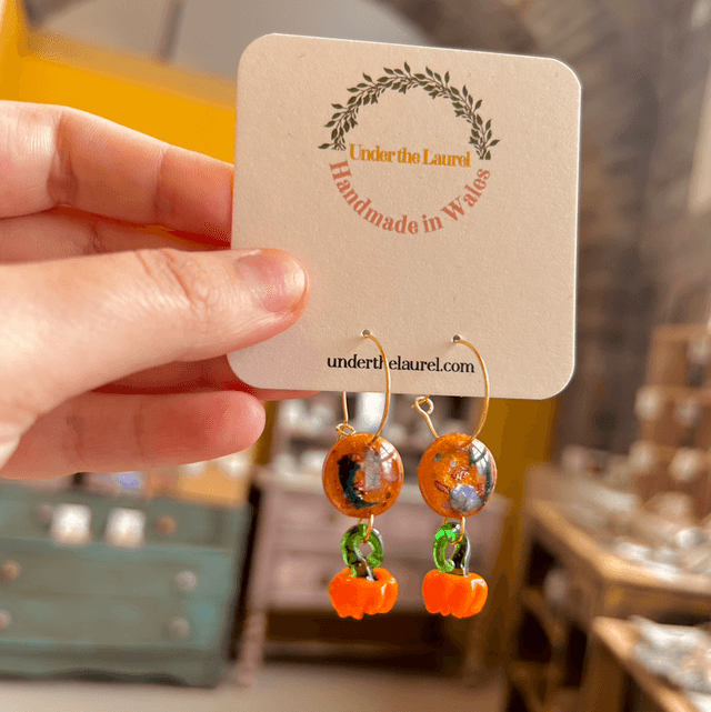 Lampwork Pumpkin Earrings 