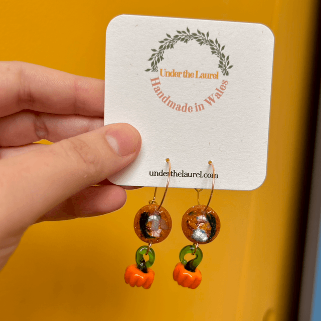 Lampwork Pumpkin Earrings 