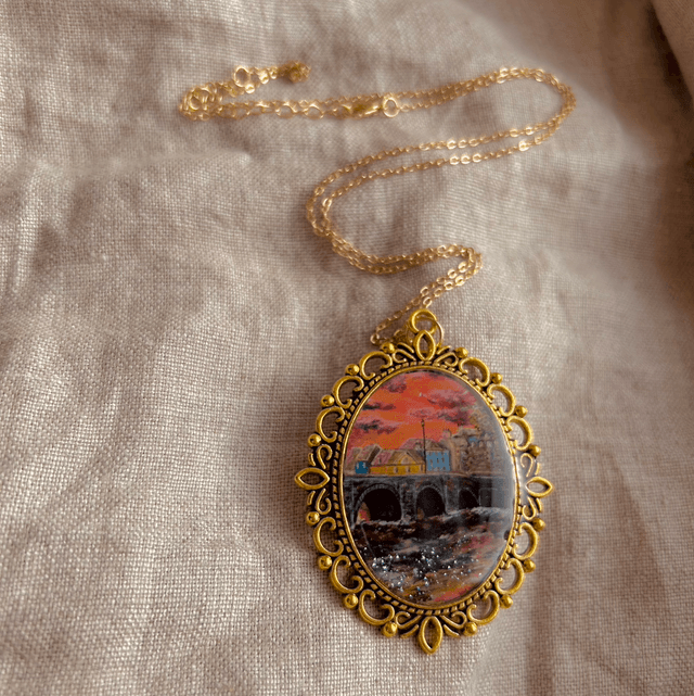 Cardigan Necklace