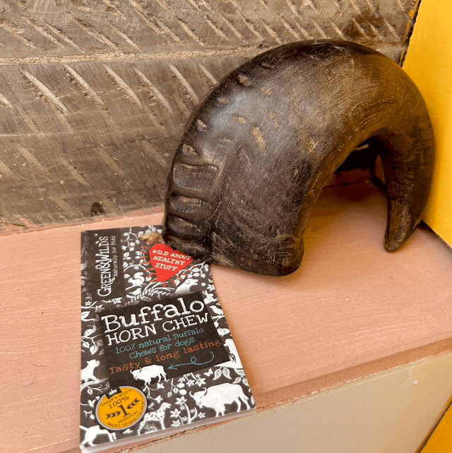 Green & Wild's Buffalo Chew - Medium