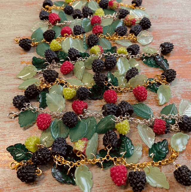 PREORDER - Blackberry Bracelet Gold
