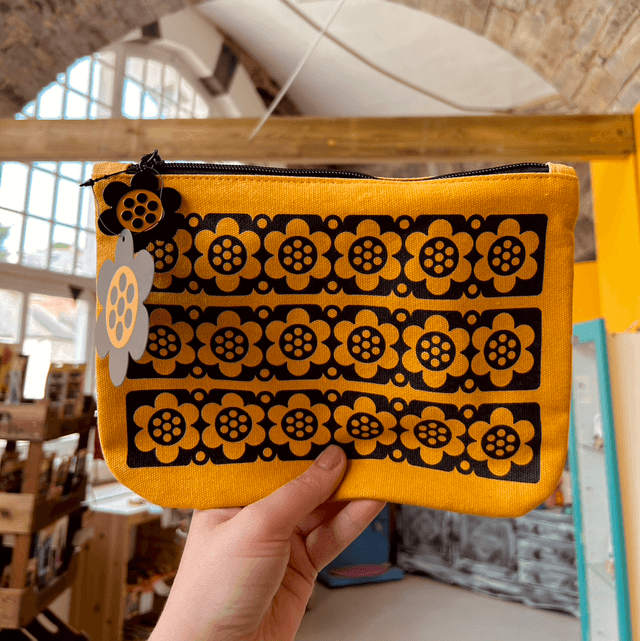 Magpie x Hornsea Pouch - Geo Flower