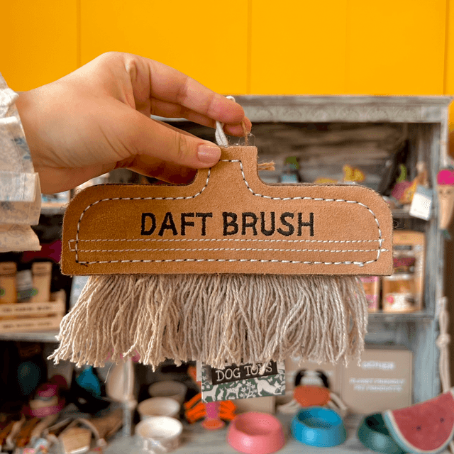 Green &amp; Wild&#039;s Daft Brush, Eco Dog Toy