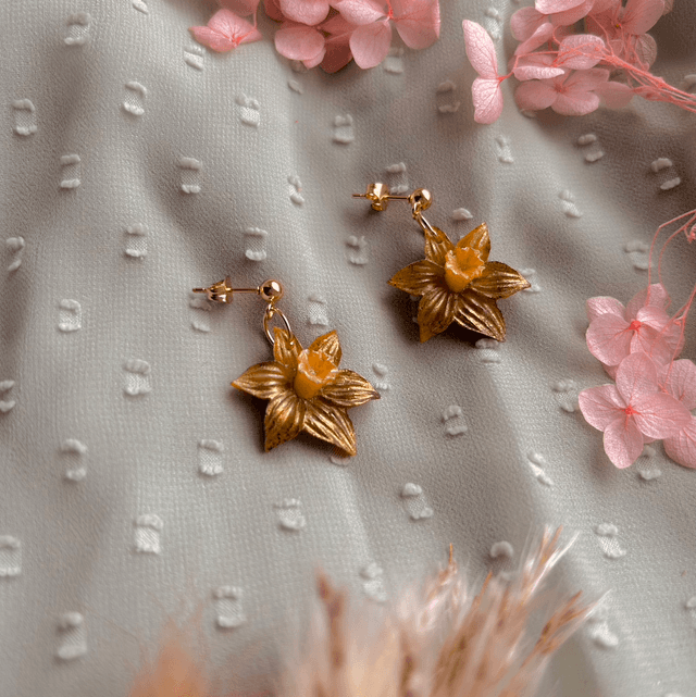 Golden Daffodil Stud Earrings