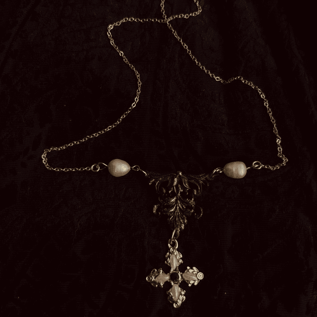 Cross Baroque Necklace