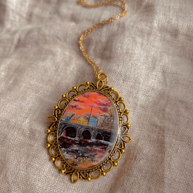 Cardigan Necklace