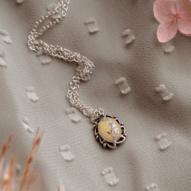 Flower Pendant Necklace Yellow and Silver