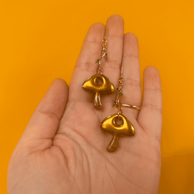 Mushroom Earrings - Gold with Vines