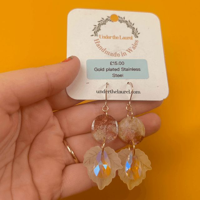Leaf and Dew Drop Earrings - Pastel Green